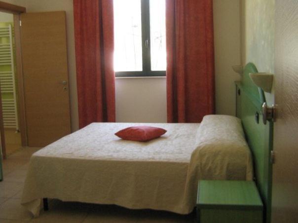 Villa Arneide Bed And Breakfast Torre Lapillo Cameră foto